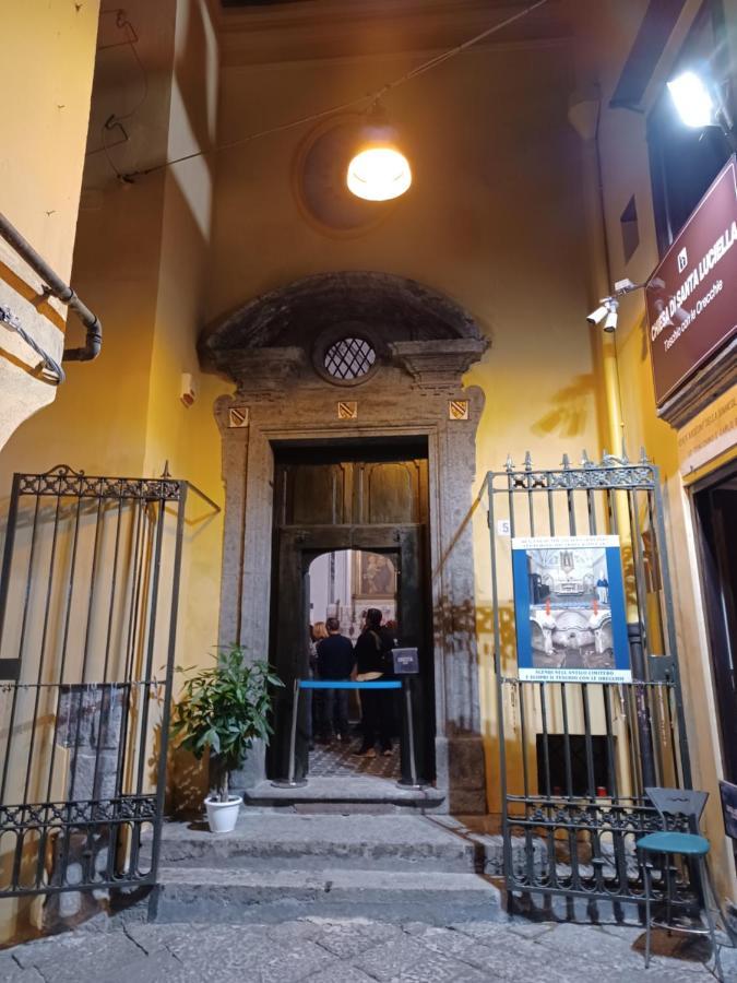 Home In Love: Vicoletto Dei Presepi Nápoles Exterior foto